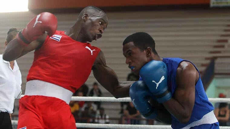 Boxeador cubano Osvel Caballero se queda en México