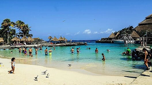 ¿Por qué los turistas norteamericanos prefieren vacacionar en México?
