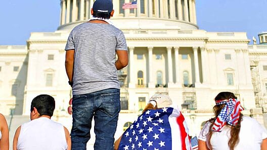 Eres inmigrante en Estados Unidos, atención a estos beneficios