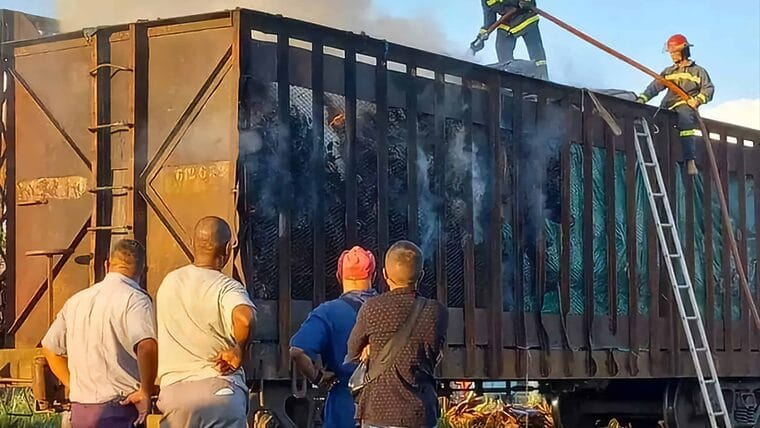 Se incendia vagón de tren que trasportaba tabaco en Cuba (+Fotos)