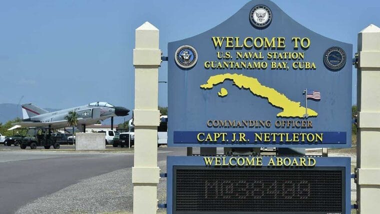 Balseros cubanos son enviados a Base Naval de Guantánamo: esperan refugio de tercer país 
