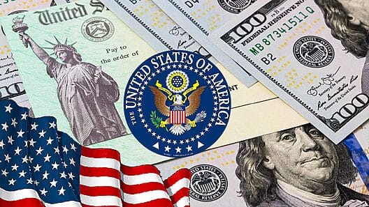 Miles de residentes en Estados Unidos se beneficiarán con un cheque de estímulo de hasta $1312 dólares