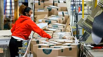 ¿Qué hacer para que tu envío llegue rápido y seguro en Navidad? Consejos del Servicio Postal