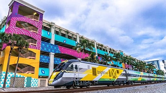 Tren rápido entre Miami y Orlando, mucho más barato que un boleto aéreo