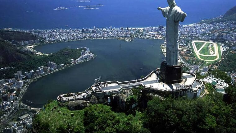Casi 5 mil cubanos pidieron asilo político en Brasil el año pasado