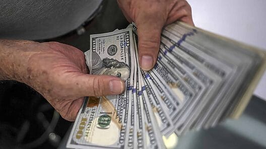 Así está ahora el dólar en el mercado informal cubano