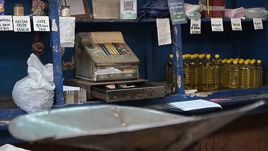 Escasez de azúcar en Cuba: tratarán de asegurar la destinada a las bodegas y a la producción de pan