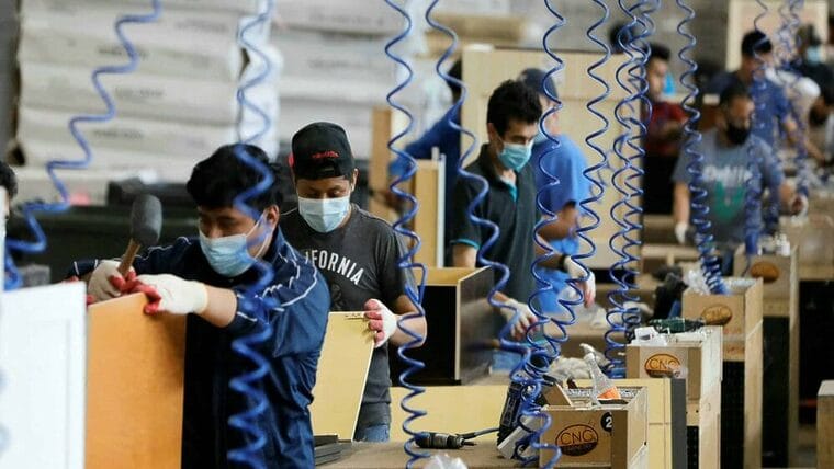 Nuevo proyecto de ley de Biden afectaría a los trabajadores que cambian de empleo