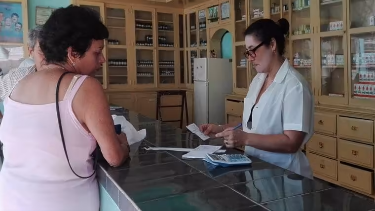 Cuba sube los precios de la medicina natural y tradicional