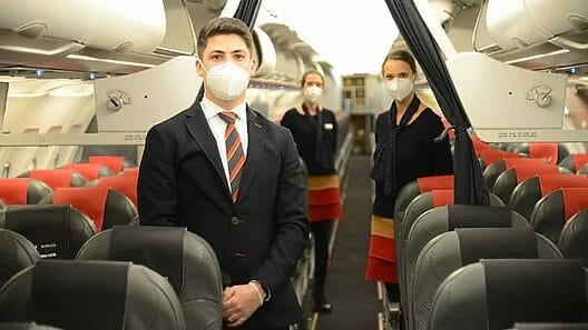 Adiós a las mascarillas obligatorias en aviones en España desde febrero