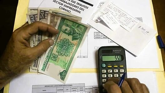 Impuestos en Cuba: arranca “la campaña” recaudatoria de la ONAT
