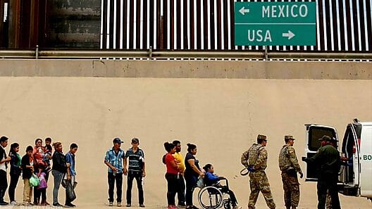 Más de 40 mil cubanos cruzaron la frontera sur de Estados Unidos en diciembre