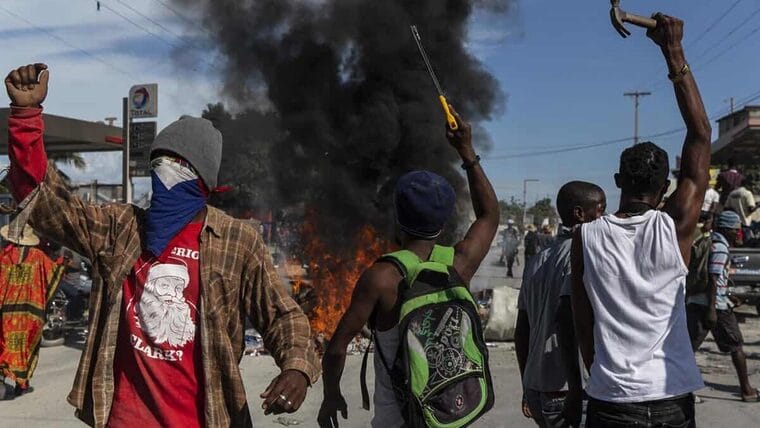Una banda criminal secuestra a chofer cubano de médicos en Haití