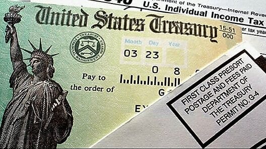 En Estados Unidos devolverán dólares a los contribuyentes por pagos de tributos de 2020