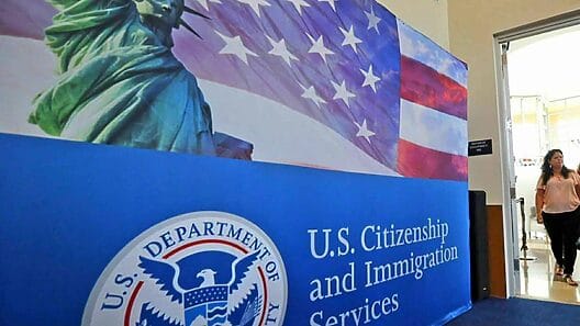 Embajada de Estados Unidos en La Habana ofrece precisiones sobre Parole humanitario para menores de edad