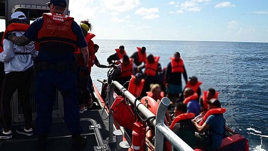 Repatrian a 130 migrantes cubanos desde Bahamas