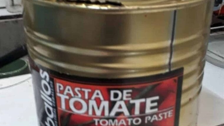 ¿Pasta de tomate con frutabomba en Cuba?