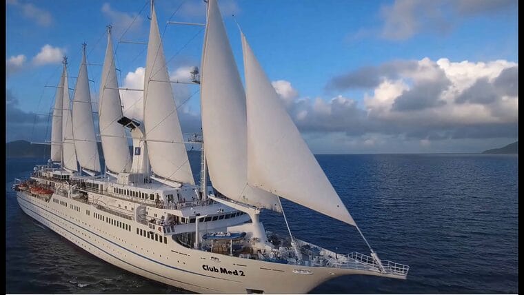 Lujoso crucero francés atracó en puerto de La Habana