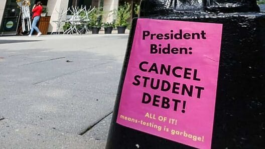 Las personas en Estados Unidos tendrán que reiniciar sus cuentas con la educación