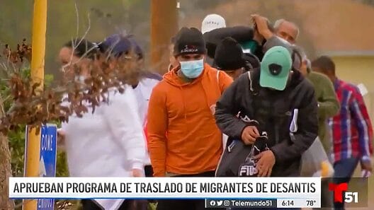 Aprueban en Florida extensión de programa de traslado de migrantes de Ron DeSantis