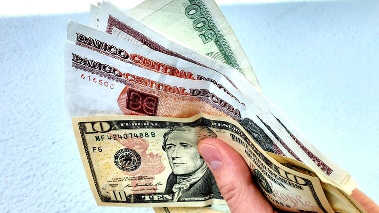 Así está el dólar hoy en el mercado informal