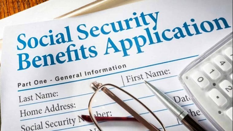 Exparejas se benefician del Seguro Social en Estados Unidos