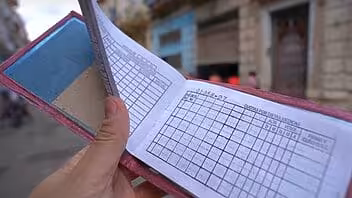 Retrasos en la distribución de productos de la canasta básica