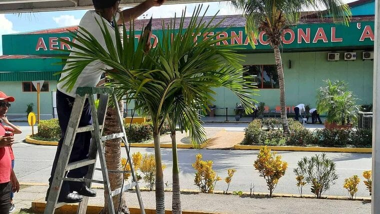 Empresas mixtas gestionarían varios aeropuertos cubanos