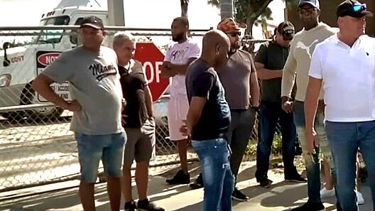 Camioneros cubanos de Miami afectados por quiebra de empresa