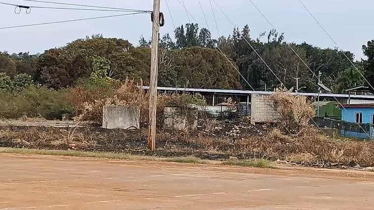 Incendio en maleza causa explosión en Marianao, Cuba: “no había sucedido antes”, cuenta residente