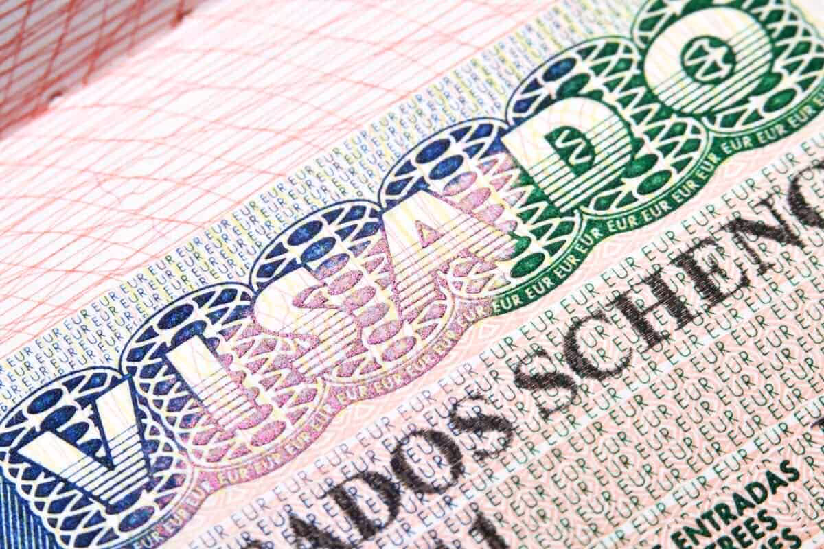 España comenzó este 1ro de mayo a tramitar visados Schengen para cubanos que viajen a Bélgica