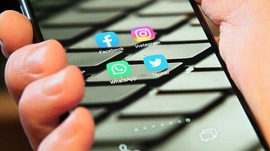 Atención: WhatsApp puede eliminar tu cuenta si usas estas aplicaciones