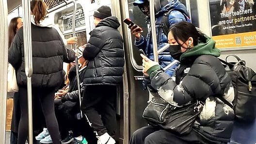 Nueva York asegura servicio de Internet gratuito a los inmigrantes