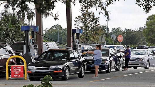 Advierten sobre nueva estafa en las gasolineras de Estados Unidos