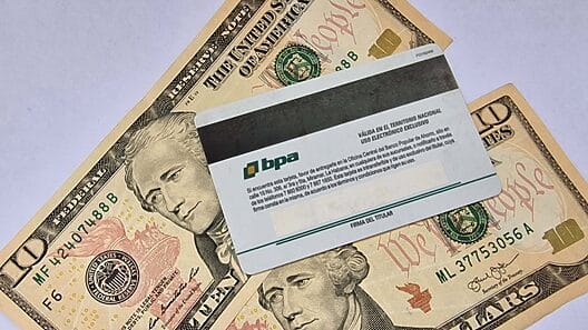 Caos con las remesas a Cuba: Fincimex promete depositar en cuentas bancarias este lunes