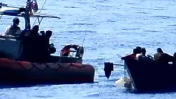Guardia Costera de EE.UU. repatria a 27 cubanos tras interceptarlos en el canal de Yucatán