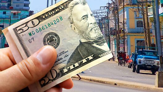 Así están los precios del dólar y de las demás divisas en el mercado informal