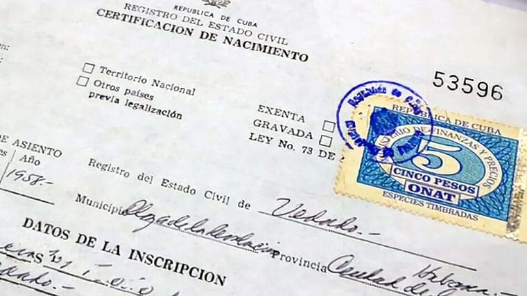Bufetes Colectivos de Cuba detendrán la legalización de documentos