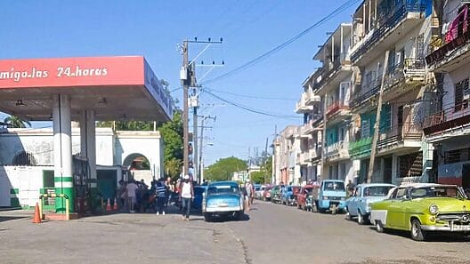 CUPET aclara que “no exportan” gasolina en medio de crisis de combustible en Cuba