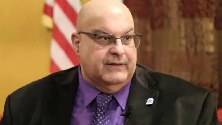 Conoce la historia del cubano, aspirante a Alcalde en Wisconsin, en EE.UU