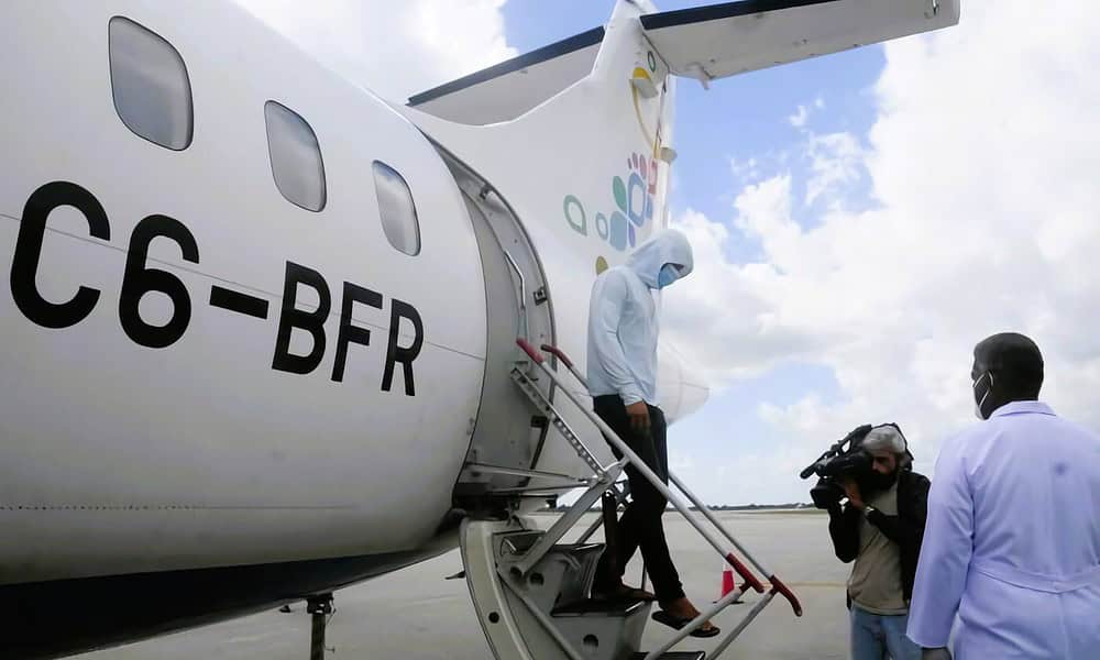 US Government to Continue Deportations of Cuban Migrants Despite Budget Threat