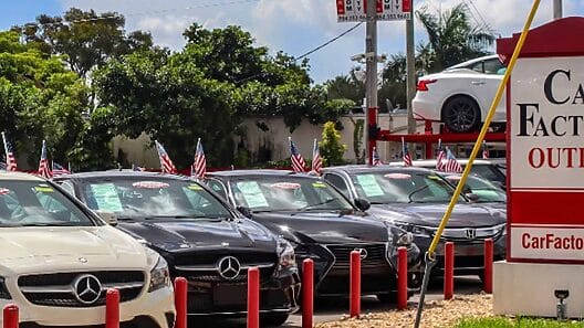 Cubanos opinan sobre la importación de autos desde Estados Unidos