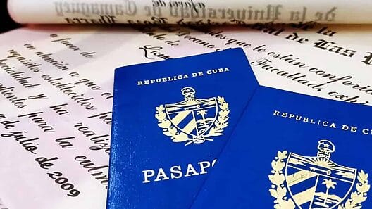 Atrasos de “varios meses” en las legalizaciones de documentos en Cuba
