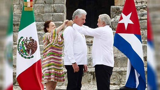 Presidente mexicano sorprende: “Cuba es para irse a vivir allá”