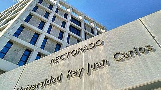 Becas en España en la Universidad Rey Juan Carlos