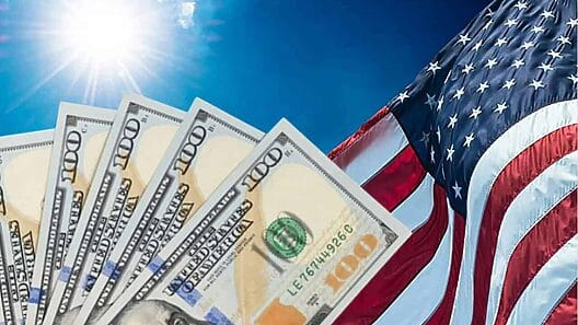 Cientos de familias recibirán cheques de estímulo de 500 dólares mensuales por dos años en Estados Unidos
