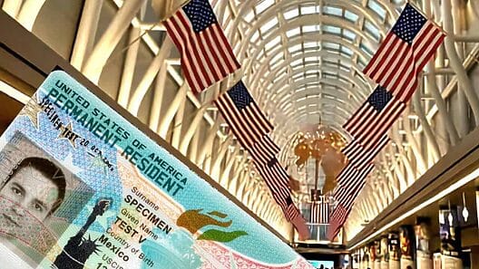 Así puedes perder la residencia permanente en Estados Unidos