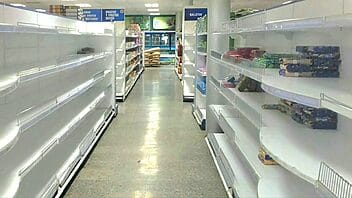 Periodista español invita a visitar Cuba en plena crisis: «si pagas en dólares o euros encuentras casi de todo»
