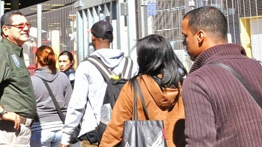Deportan desde Estados Unidos a más de 100 cubanos
