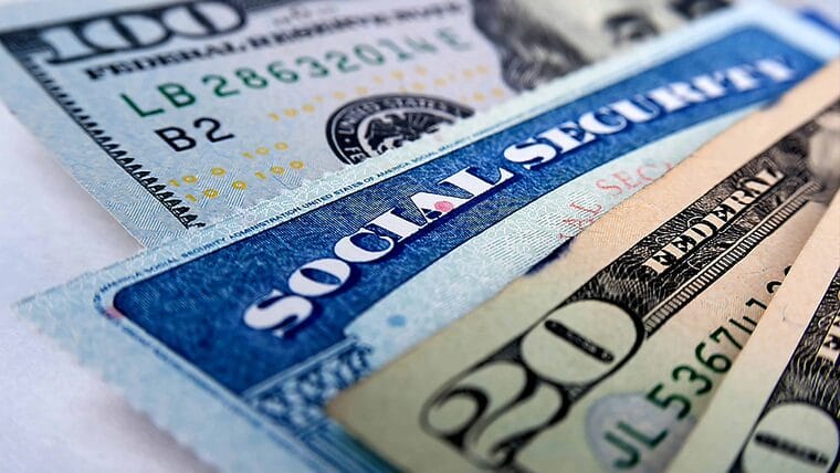Beneficiarios del Seguro Social en Estados Unidos cobrarán dos veces en junio
